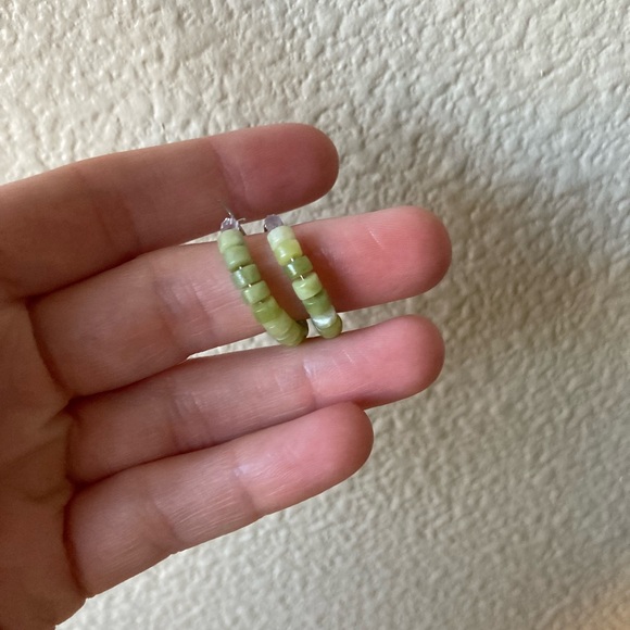 Green South Jade Beaded Hoop Earrings - Picture 6 of 7
